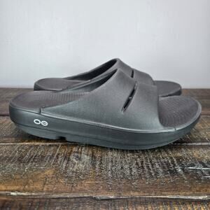 Oofos OOahh Womens Size 7 Recovery Slip-On Comfort Beach Sandals Slides Black
